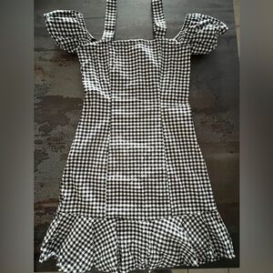 🖤🤍👗H&M Black White🔲Gingham Dress◽️▪️
